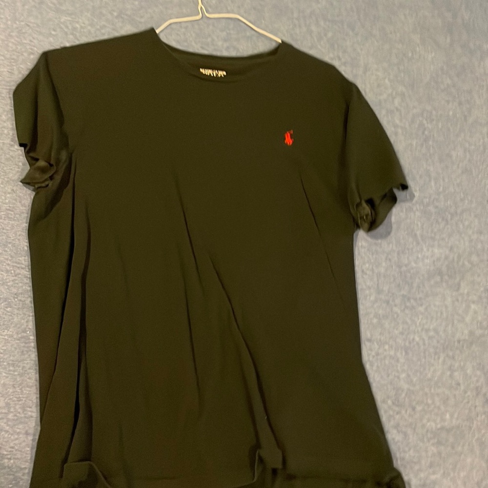 Polo black with red horse tee